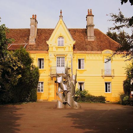 Villa Des Capucins Люксойл-ле-Бан Екстериор снимка